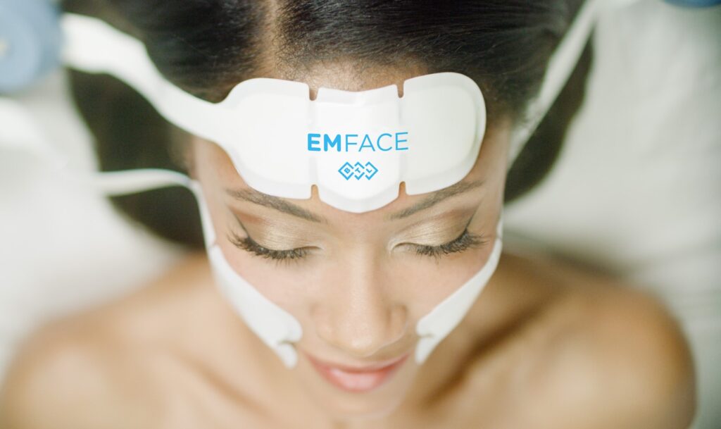 Emface Review 2024: I Tested the Needle-Free Filler Skincare Device